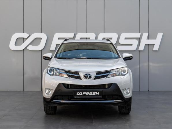 Toyota RAV4 IV (XA40) с пробегом 2015 года, цена 1 990 000 рублей, 198130 км, внедорожник, Автокод Объявления