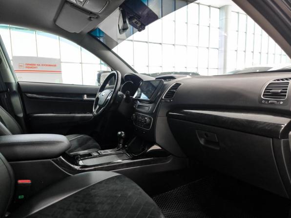 Kia Sorento II Рестайлинг с пробегом 2019 года, цена 2 450 000 рублей, 95665 км, внедорожник, Автокод Объявления