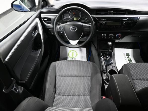 Toyota Corolla XI (E160 E170 E180) с пробегом 2013 года, цена 1 475 000 рублей, 100636 км, седан, Автокод Объявления