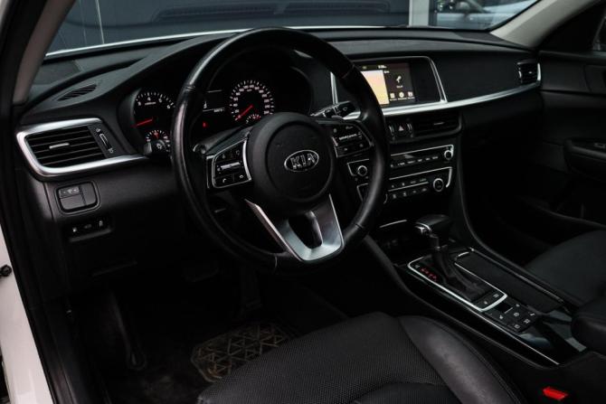 Kia Optima IV Рестайлинг с пробегом 2020 года, цена 2 720 000 рублей, 34857 км, седан, Автокод Объявления