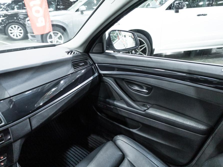 BMW 5 серии VI (F10/F11/F07) Рестайлинг Санкт-Петербург  - изображение 35