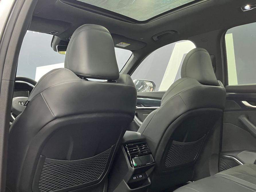 Geely Monjaro I Ростов-на-Дону  - изображение 23