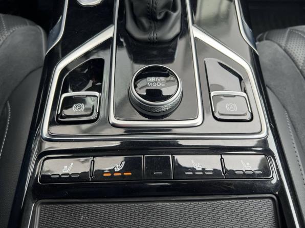 Hongqi HS5 I с пробегом 2024 года, цена 2 285 000 рублей, 88000 км, внедорожник, Автокод Объявления