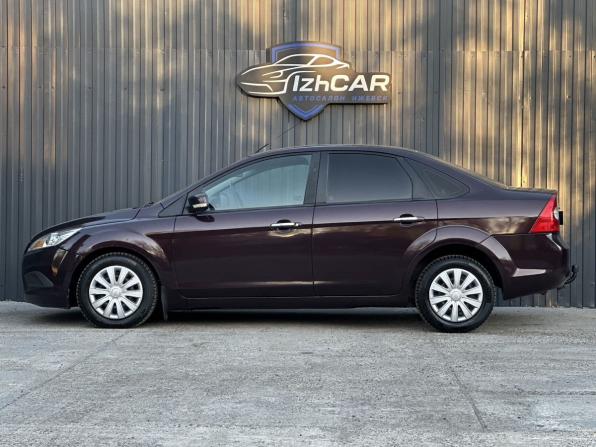 Ford Focus II Рестайлинг с пробегом 2009 года, цена 399 000 рублей, 276800 км, седан, Автокод Объявления
