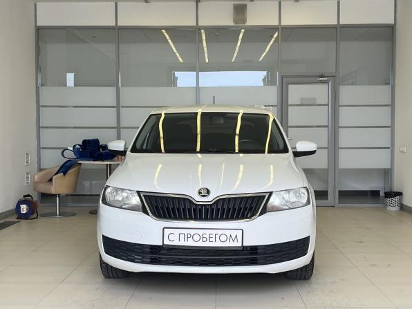 Skoda Rapid I с пробегом 2015 года, цена 736 000 рублей, 175000 км, лифтбек, Автокод Объявления