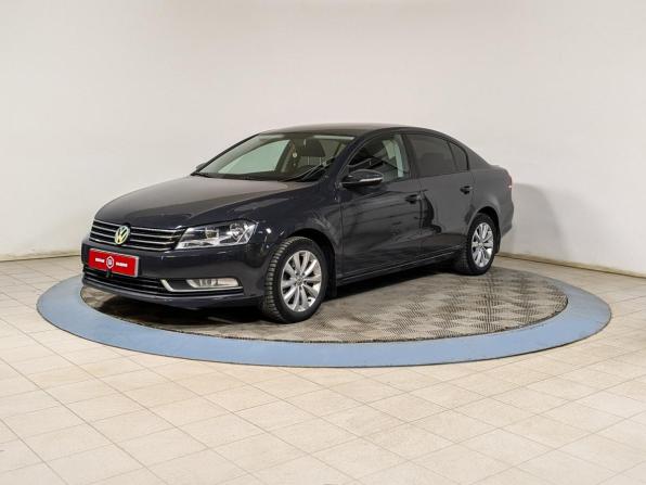 Volkswagen Passat B7 с пробегом 2011 года, цена 899 900 рублей, 301000 км, седан, Автокод Объявления