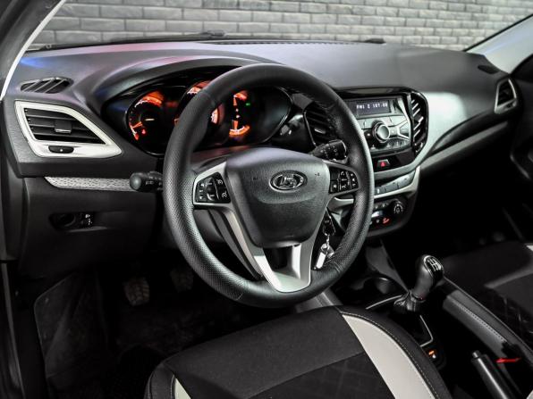 Lada (ВАЗ) Vesta I с пробегом 2020 года, цена 1 260 000 рублей, 113705 км, универсал, Автокод Объявления