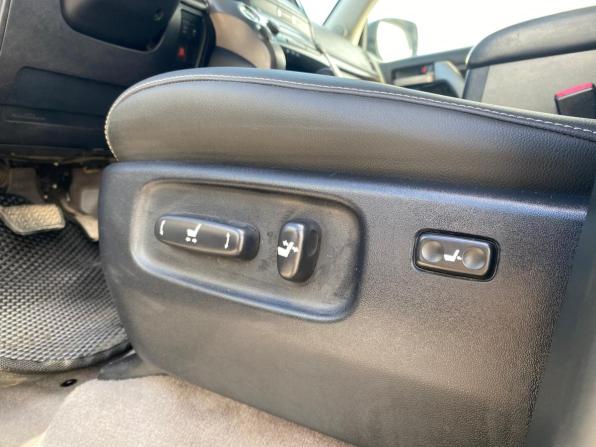 Toyota Land Cruiser 200 Series с пробегом 2011 года, цена 2 980 000 рублей, 249922 км, внедорожник, Автокод Объявления