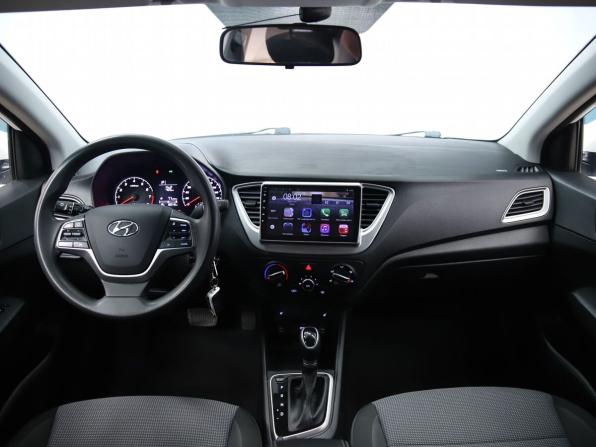 Hyundai Solaris II Рестайлинг с пробегом 2021 года, цена 1 550 000 рублей, 86313 км, седан, Автокод Объявления