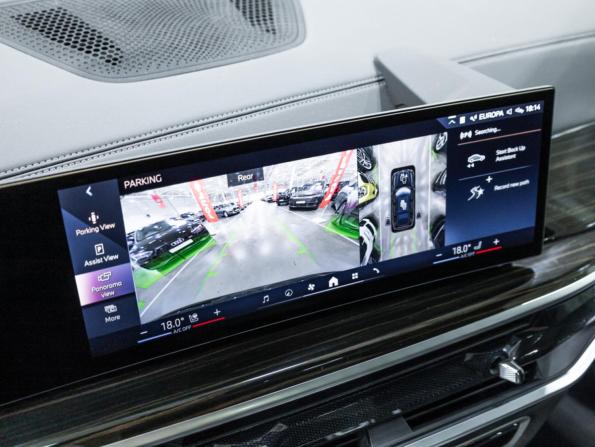 BMW X7 I (G07) Рестайлинг с пробегом 2023 года, цена 12 990 000 рублей, 6824 км, внедорожник, Автокод Объявления