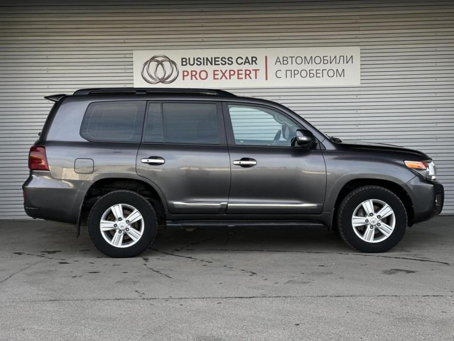 Toyota Land Cruiser 200 Series Рестайлинг 1 Кемерово  - изображение 4