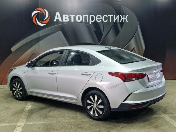 Hyundai Solaris II Рестайлинг с пробегом 2021 года, цена 1 300 000 рублей, 149100 км, седан, Автокод Объявления