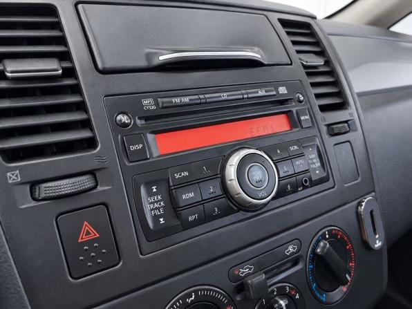 Nissan Tiida I Рестайлинг с пробегом 2012 года, цена 699 000 рублей, 261421 км, хэтчбек, Автокод Объявления