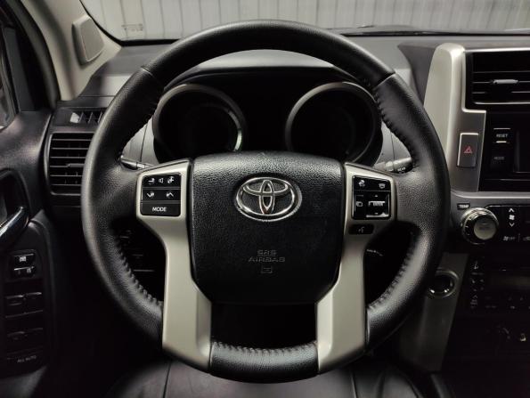 Toyota Land Cruiser Prado 150 Series с пробегом 2011 года, цена 2 500 000 рублей, 183669 км, внедорожник, Автокод Объявления