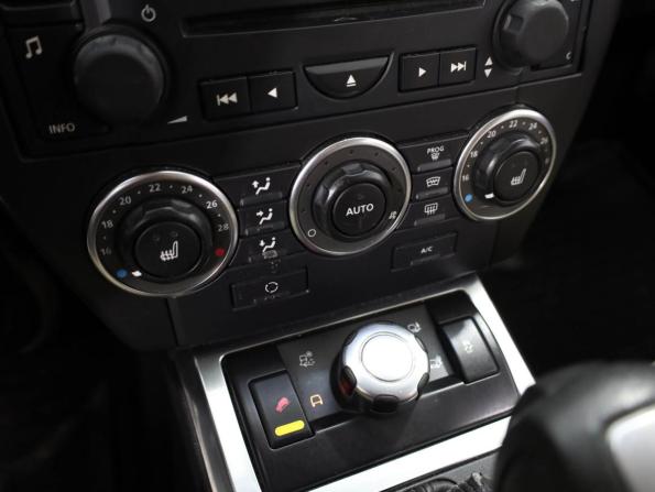 Land Rover Freelander II Рестайлинг с пробегом 2011 года, цена 1 489 000 рублей, 222696 км, внедорожник, Автокод Объявления