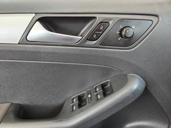 Volkswagen Jetta VI с пробегом 2012 года, цена 825 000 рублей, 228611 км, седан, Автокод Объявления