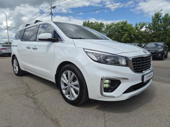 Kia Carnival III с пробегом 2018 года, цена 2 400 000 рублей, 179043 км, минивэн, Автокод Объявления