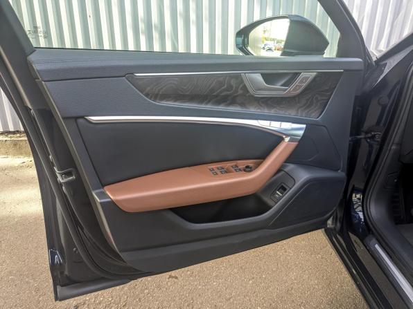 Audi A6 V (C8) с пробегом 2019 года, цена 3 545 000 рублей, 74508 км, седан, Автокод Объявления