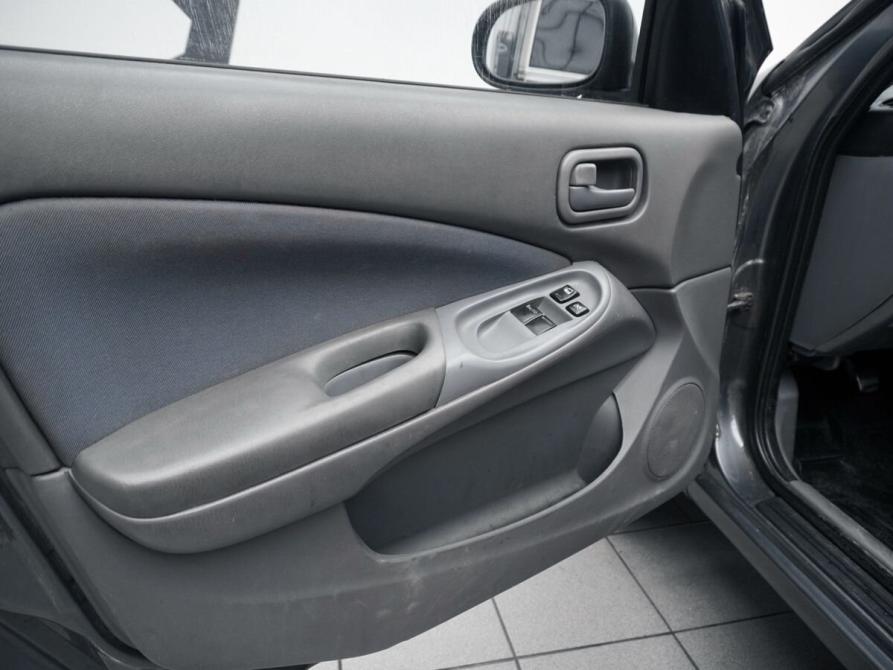 Nissan Almera II (N16) Рестайлинг Ростов-на-Дону  - изображение 10