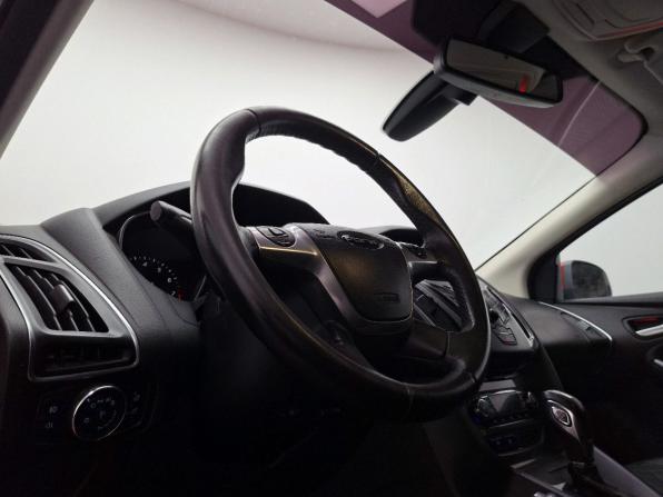 Ford Focus III с пробегом 2013 года, цена 709 000 рублей, 198374 км, хэтчбек, Автокод Объявления