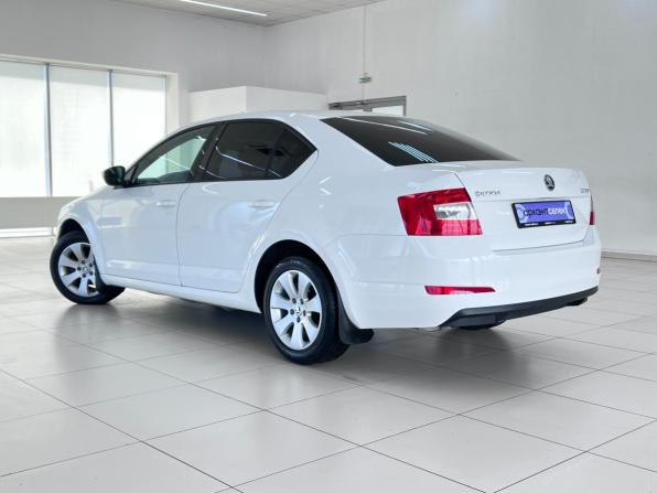 Skoda Octavia III (A7) с пробегом 2014 года, цена 1 299 000 рублей, 207908 км, лифтбек, Автокод Объявления