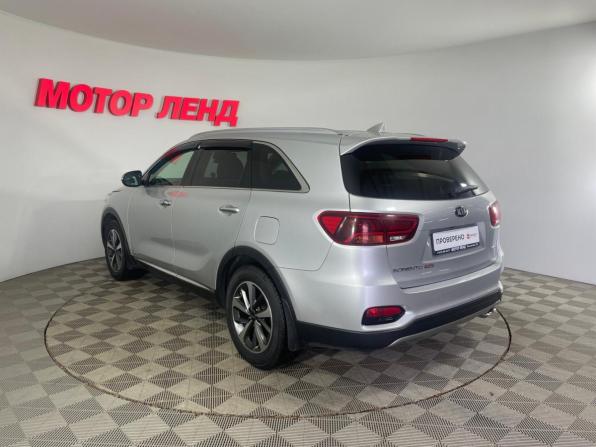 Kia Sorento III Prime Рестайлинг с пробегом 2018 года, цена 2 642 000 рублей, 144889 км, внедорожник, Автокод Объявления