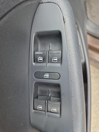 Volkswagen Jetta VI с пробегом 2012 года, цена 595 000 рублей, 204313 км, седан, Автокод Объявления