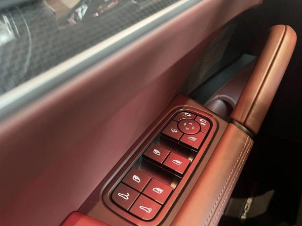 Porsche Cayenne III Рестайлинг с пробегом 2025 года, цена 16 666 000 рублей, 1500 км, внедорожник, Автокод Объявления