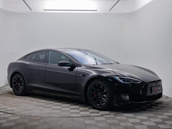 Tesla Model S I Рестайлинг с пробегом 2018 года, цена 2 389 000 рублей, 137629 км, лифтбек, Автокод Объявления