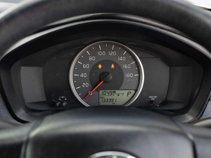 Toyota Corolla XI (E160 E170 E180) Рестайлинг 1 Новосибирск  - изображение 12