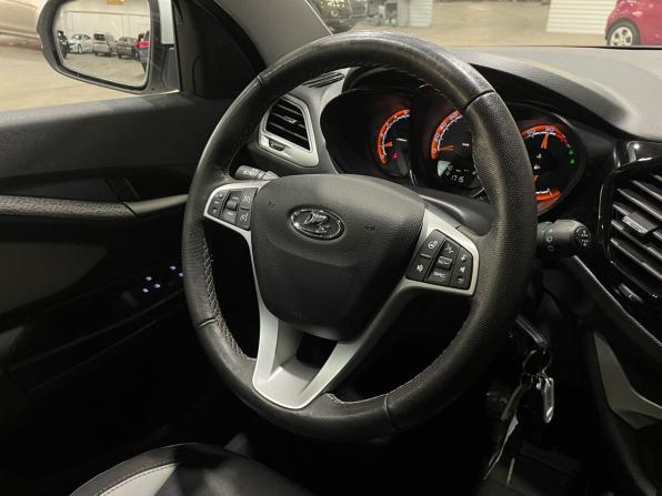 Lada (ВАЗ) Vesta I с пробегом 2021 года, цена 1 388 000 рублей, 42238 км, универсал, Автокод Объявления