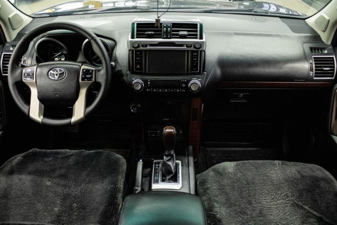 Toyota Land Cruiser Prado 150 Series Рестайлинг 1 с пробегом 2015 года, цена 3 229 000 рублей, 198690 км, внедорожник, Автокод Объявления