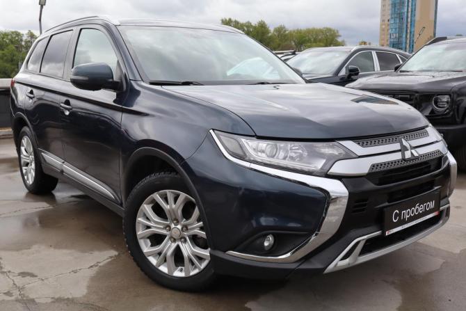 Mitsubishi Outlander III Рестайлинг 3 с пробегом 2020 года, цена 2 349 000 рублей, 78000 км, внедорожник, Автокод Объявления