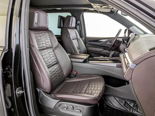 Cadillac Escalade V с пробегом 2023 года, цена 11 000 000 рублей, 40540 км, внедорожник, Автокод Объявления