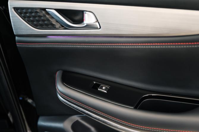 Changan CS75 I Рестайлинг с пробегом 2021 года, цена 1 800 000 рублей, 52000 км, внедорожник, Автокод Объявления