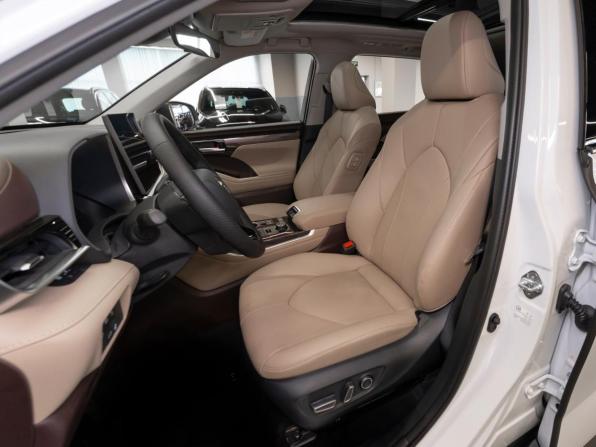 Toyota Highlander IV (XU70) с пробегом 2026 года, цена 5 950 000 рублей, 13 км, внедорожник, Автокод Объявления
