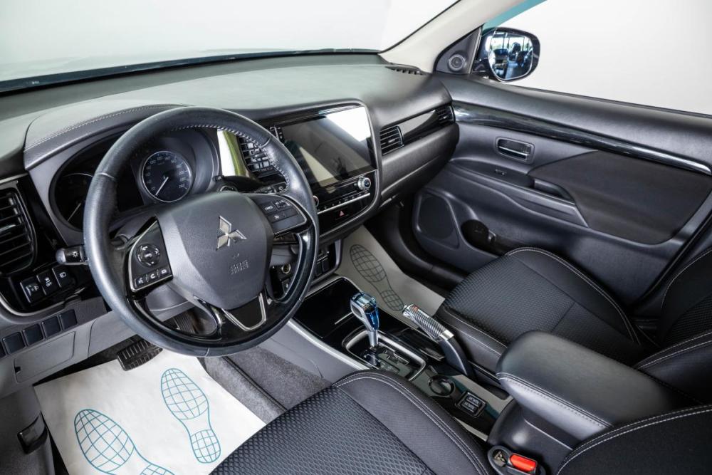 Mitsubishi Outlander III Рестайлинг 3 Пермь  - изображение 9