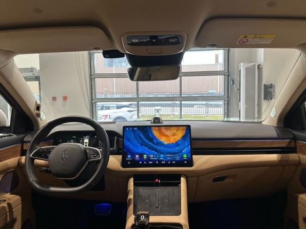 Aito M7 I с пробегом 2023 года, цена 4 390 000 рублей, 6823 км, внедорожник, Автокод Объявления