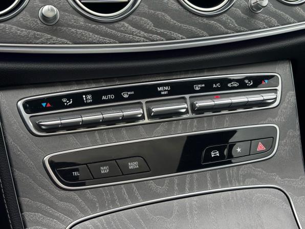 Mercedes-Benz E-Класс V (W213 S213 C238) Рестайлинг с пробегом 2020 года, цена 5 215 000 рублей, 69950 км, седан, Автокод Объявления