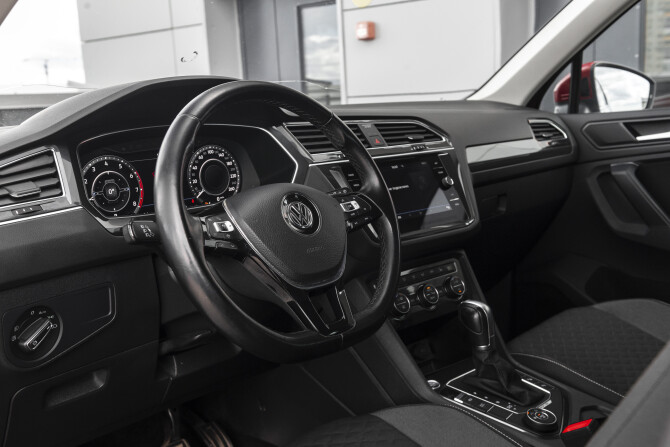 Volkswagen Tiguan II с пробегом 2018 года, цена 2 400 000 рублей, 114000 км, внедорожник, Автокод Объявления