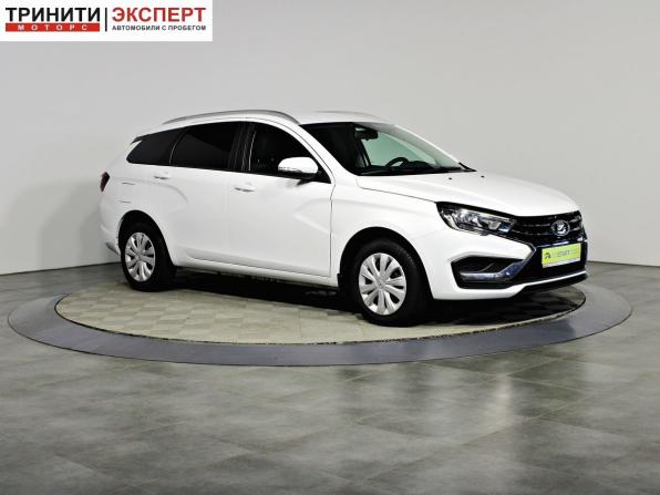 Lada (ВАЗ) Vesta I Рестайлинг (NG) с пробегом 2025 года, цена 1 377 000 рублей, 42169 км, универсал, Автокод Объявления