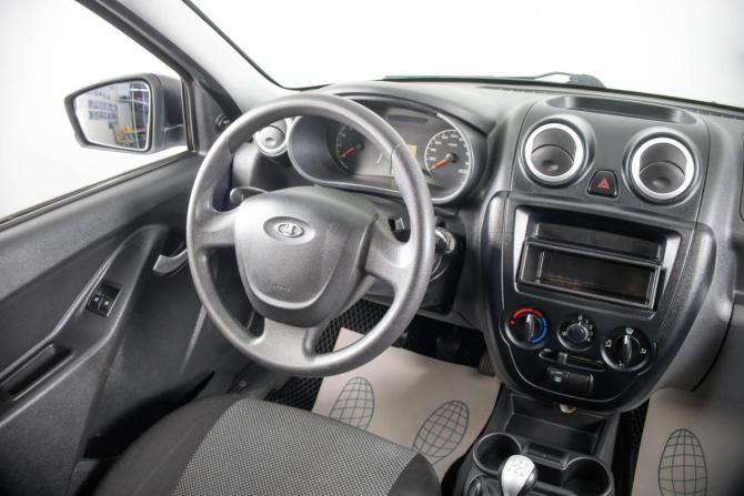 Lada (ВАЗ) Granta I Рестайлинг с пробегом 2017 года, цена 819 000 рублей, 46000 км, лифтбек, Автокод Объявления