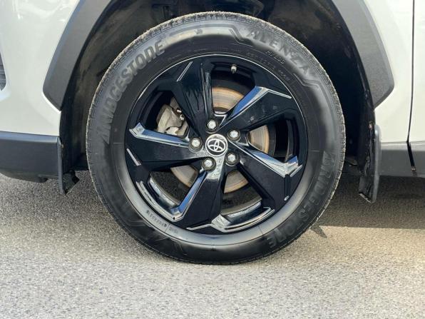 Toyota RAV4 V (XA50) с пробегом 2022 года, цена 3 069 000 рублей, 129456 км, внедорожник, Автокод Объявления