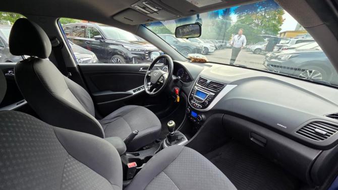 Hyundai Solaris I с пробегом 2013 года, цена 699 000 рублей, 170000 км, хэтчбек, Автокод Объявления