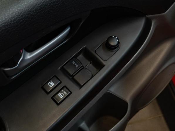 Suzuki SX4 I (Classic) Рестайлинг с пробегом 2012 года, цена 990 000 рублей, 182648 км, хэтчбек, Автокод Объявления