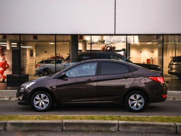 Hyundai Solaris I Рестайлинг с пробегом 2014 года, цена 739 777 рублей, 215394 км, седан, Автокод Объявления