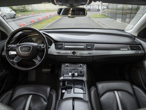 Audi A8 III (D4) с пробегом 2011 года, цена 1 840 000 рублей, 402351 км, седан, Автокод Объявления