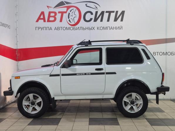 Lada (ВАЗ) Niva Legend с пробегом 2022 года, цена 880 000 рублей, 22000 км, внедорожник, Автокод Объявления