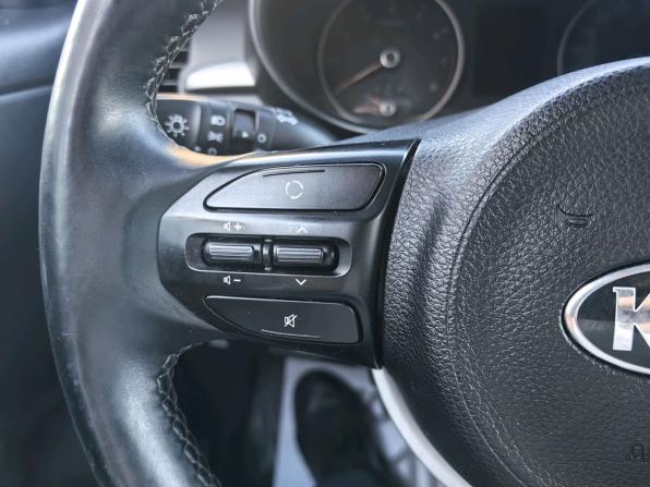 Kia Rio IV с пробегом 2018 года, цена 1 329 900 рублей, 97000 км, хэтчбек, Автокод Объявления