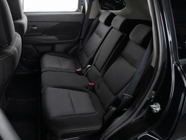 Mitsubishi Outlander III Рестайлинг 2 с пробегом 2018 года, цена 2 329 000 рублей, 91797 км, внедорожник, Автокод Объявления